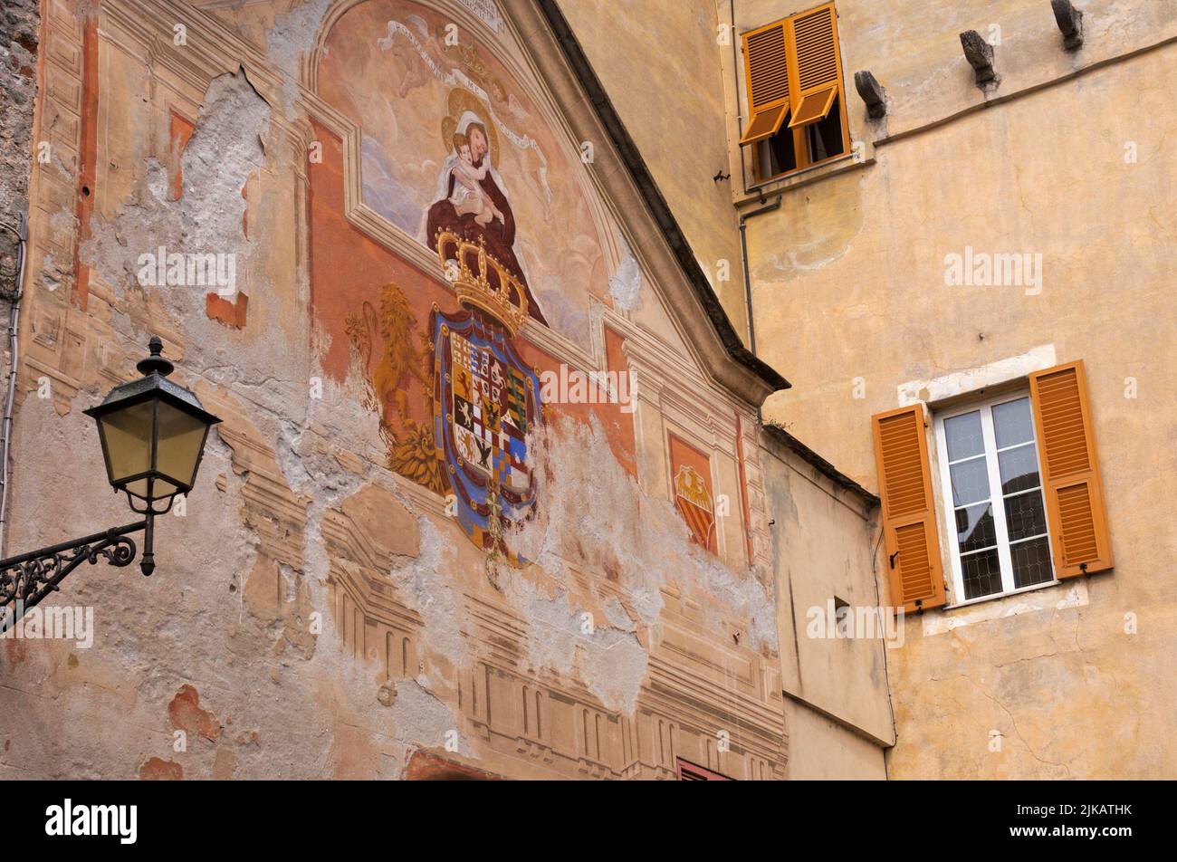 Particolare della porta reale a Finalborgo, finale ligure, Liguria, Italia Foto Stock