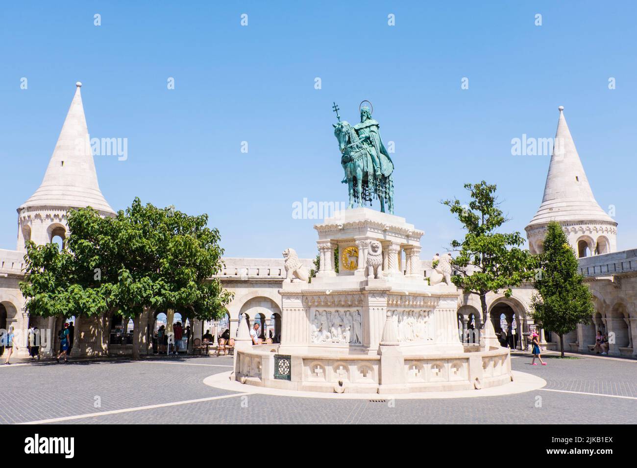 Statua di Santo Stefano, Szentháromság tér, quartiere del castello, Buda, Budapest, Ungheria Foto Stock