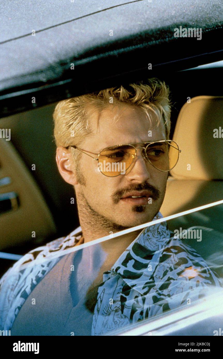 Jason Priestly Film Eye of the Beholder (1999) regista: Stephan Elliott 28 August 1999 **WARNING** questa fotografia è solo per uso editoriale ed è copyright di EYE OF THE BEHOLDER Ltd e/o del fotografo assegnato dalla Film o Production Company e può essere riprodotta solo da pubblicazioni in concomitanza con la promozione del suddetto Film. È richiesto un credito obbligatorio a EYE OF THE BEHOLDER Ltd. Il fotografo deve essere accreditato anche se conosciuto. Nessun uso commerciale può essere concesso senza l'autorizzazione scritta di The Film Company. Foto Stock