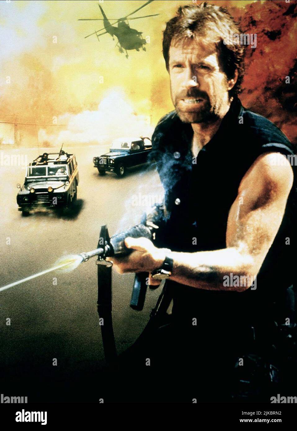 Chuck Norris Film: Delta Force 2: The Colombian Connection; Delta Force II (USA 1990) personaggi: Col. Scott McCoy regista: Aaron Norris 24 agosto 1990 **AVVISO** questa fotografia è solo per uso editoriale ed è il copyright di MGM e/o del fotografo assegnato dalla Film o Production Company e può essere riprodotto solo da pubblicazioni in concomitanza con la promozione del suddetto Film. È richiesto un credito obbligatorio per MGM. Il fotografo deve essere accreditato anche quando è noto. Nessun uso commerciale può essere concesso senza l'autorizzazione scritta della Film Company. Foto Stock