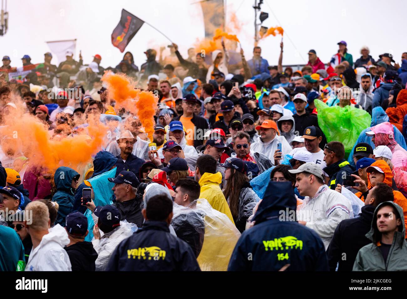 Tifosi durante la Formula 1 Aramco Magyar Nagydij 2022, Gran Premio Ungherese 2022, 12th round del FIA Formula uno World Championship 2022 dal 28 al 31 luglio 2022 sull'Hungaroring, a Mogyorod, Ungheria - Foto: Joao Filipe / DPPI/DPPI/LiveMedia Foto Stock