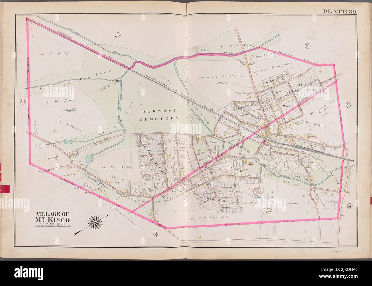 Westchester, V. 2, Double Page Plate No. 39 [Mappa delimitata dal villaggio di Mt. Kisco]. G.W. Bromley & Co. (Editore). Atlanti degli Stati Uniti New Foto Stock