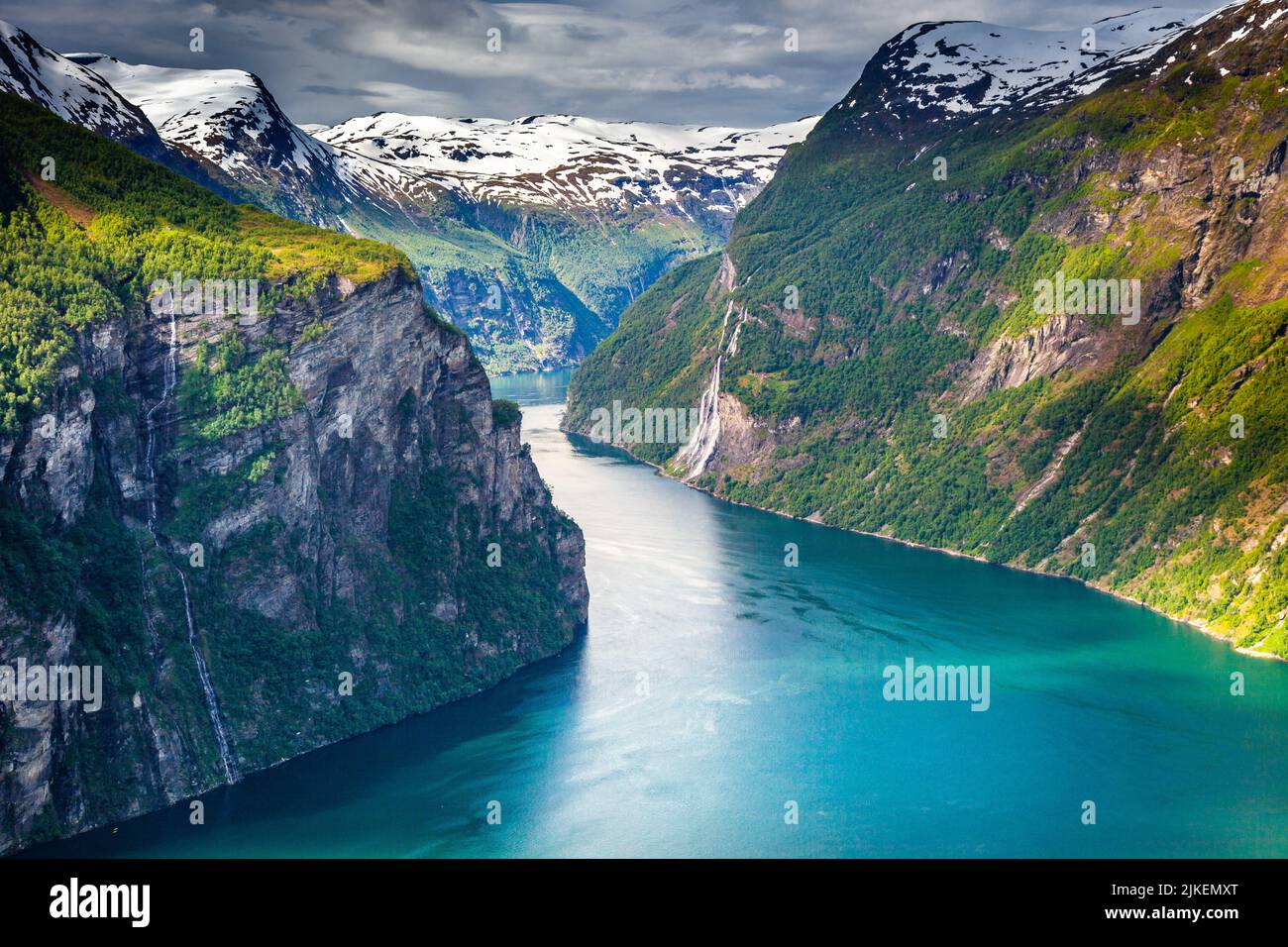 Cascate di Gierangerfjord e Seven Sisters, Norvegia, Nord Europa Foto Stock