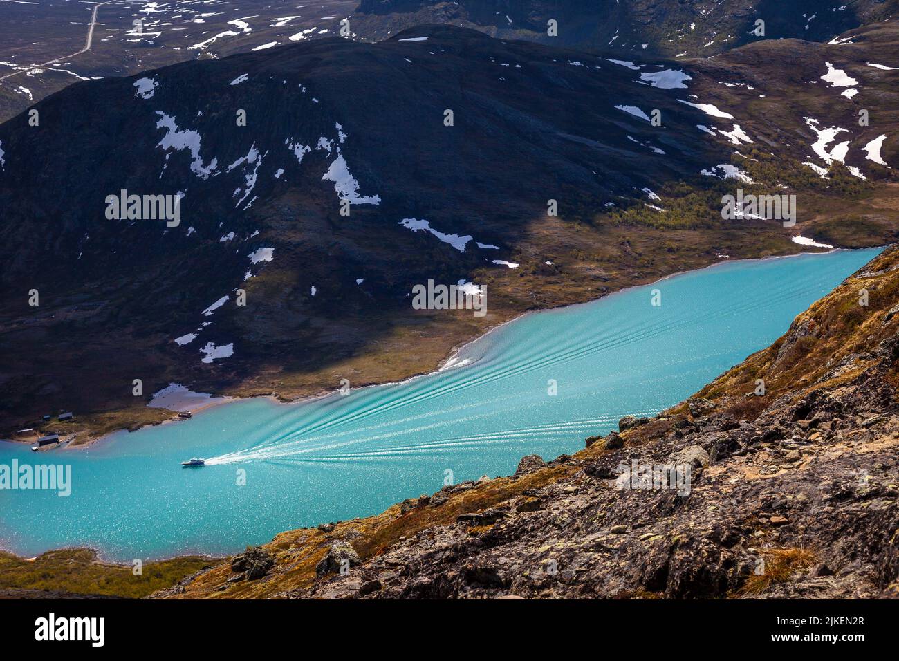 Besseggen sopra il lago Gjende a Jotunheimen, Norvegia, Nord Europa Foto Stock