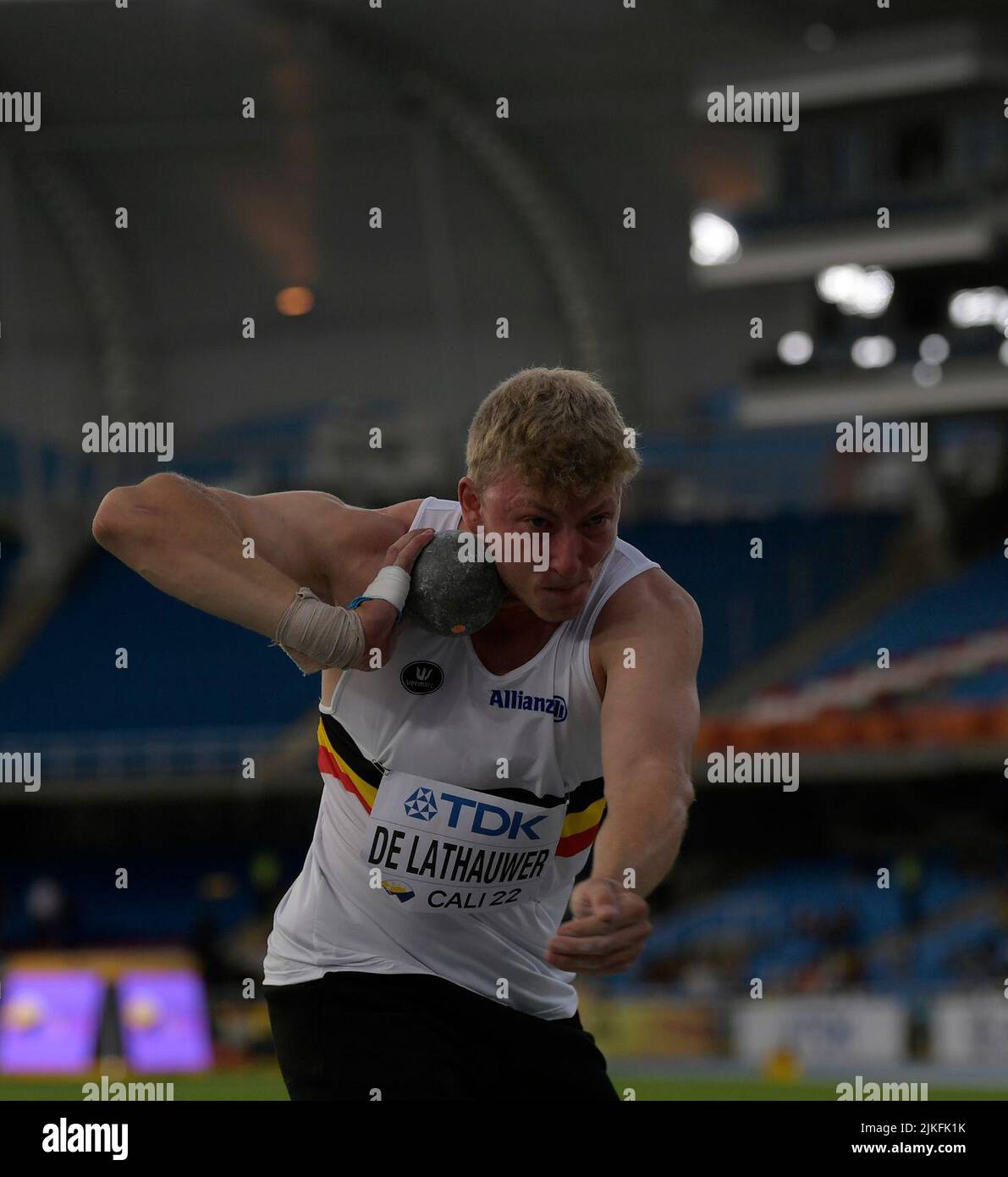 Il belga Andreas De Lathauwer si è mostrato in azione durante le qualifiche del colpo messo ai Campionati mondiali di atletica Junior del 'World Athletics', lunedì 01 agosto 2022 a Cali, Columbia. I Campionati del mondo U20 si svolgono dal 1st agosto al 6th 2022 agosto. BELGA FOTO THOMAS WINDESTAM Foto Stock