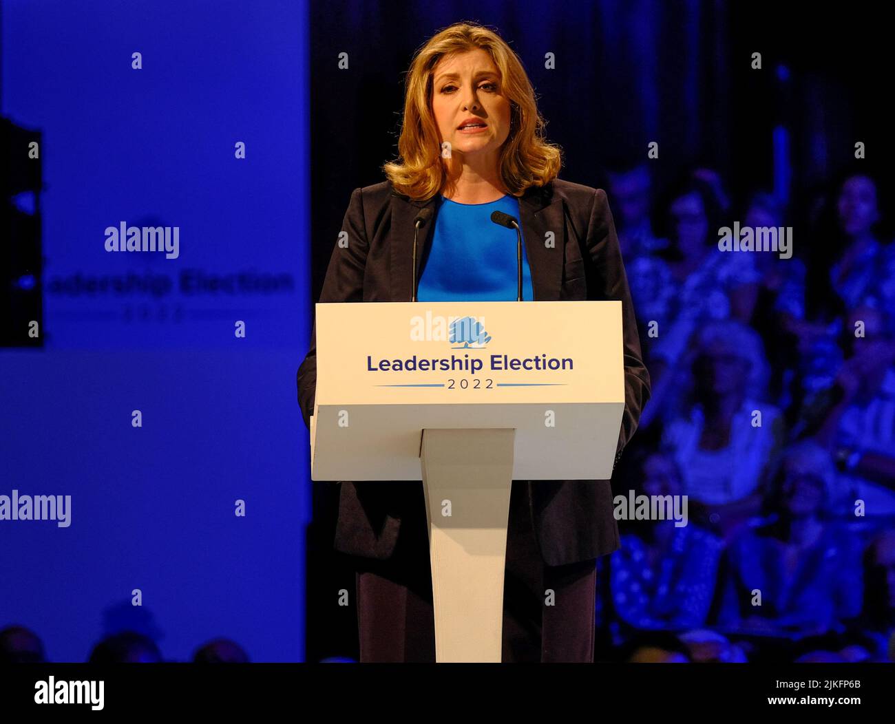 Exeter Devon Regno Unito. 01/08/2022, 2nd Hustings del partito conservatore. I membri di Tory si sono riuniti nella Grande Sala dell'Università di Exeter.Penny Mordaunt parlando a sostegno di Liz Truss per il PM. Credit: charlie bryan/Alamy Live News Foto Stock