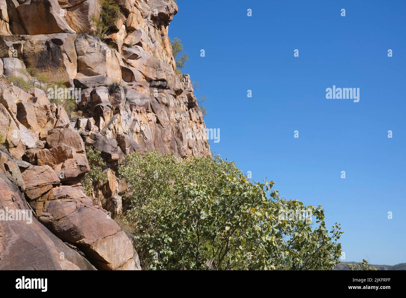 Scogliera rocciosa nel Parco Nazionale di Nitmiluk presso la gola di Katherine Foto Stock
