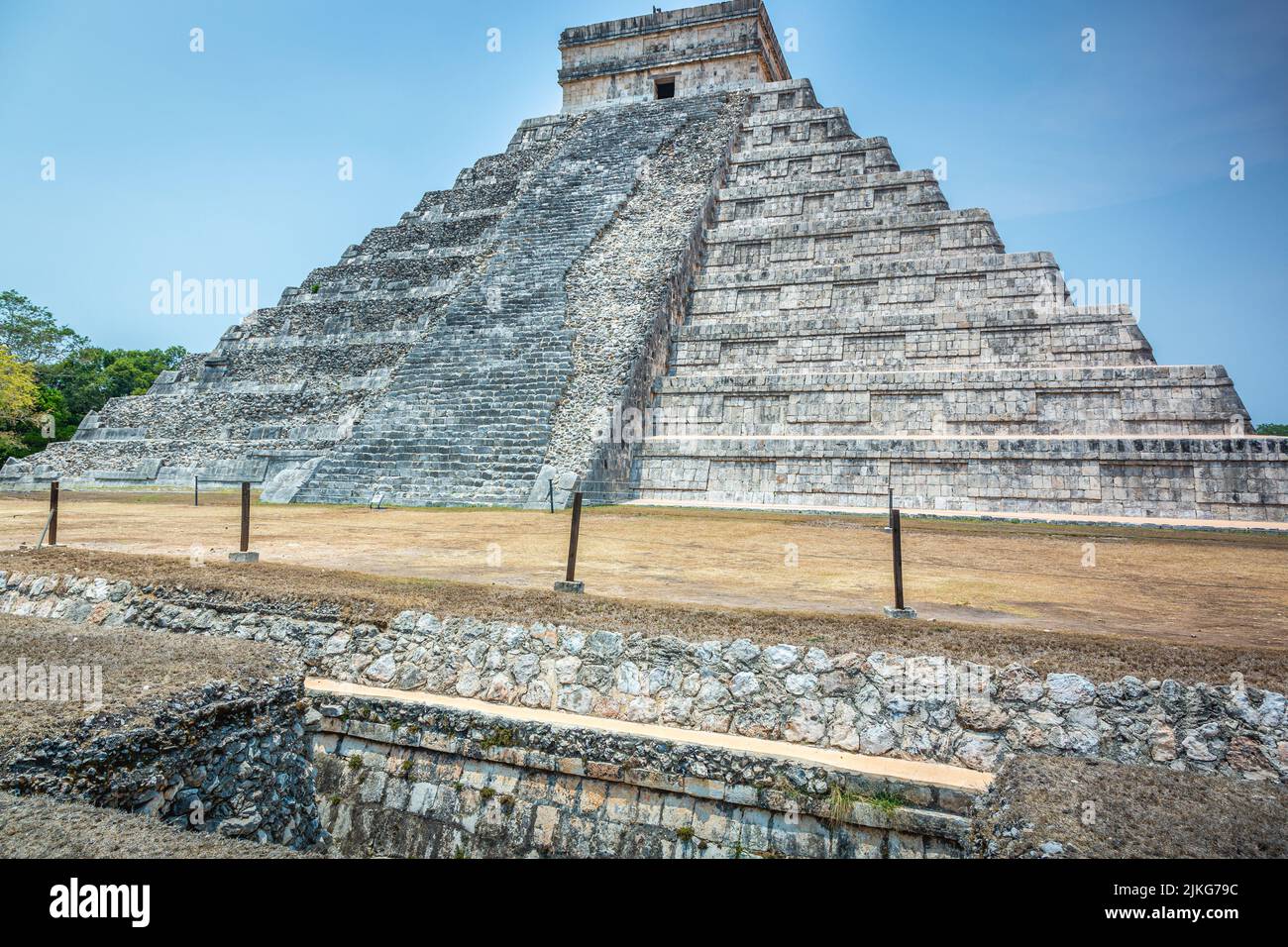 Chichen Itza kukulcan piramide vecchia rovina, antica civiltà Maya Foto Stock