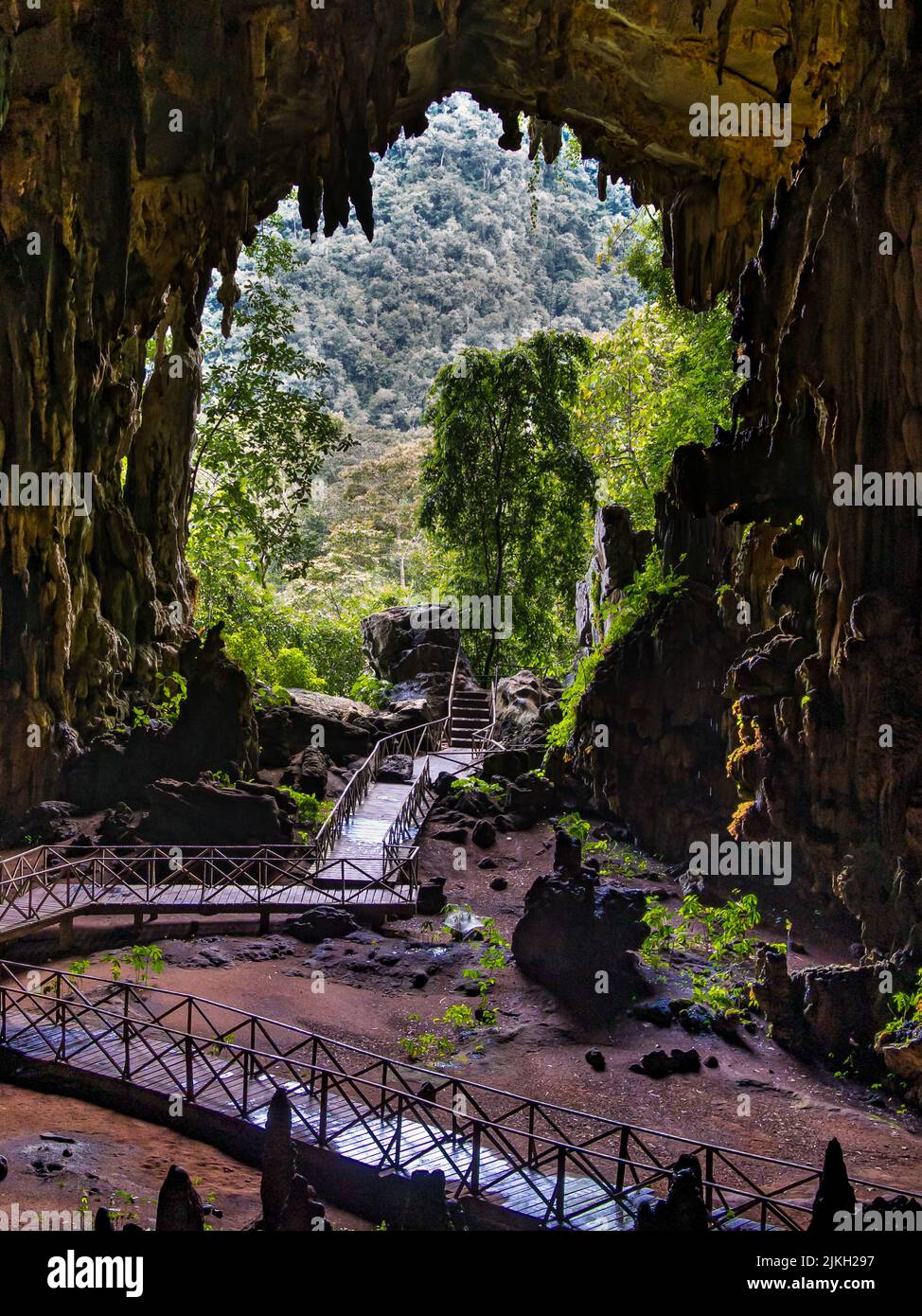 Un bellissimo scatto della Grotta delle Civette Foto Stock