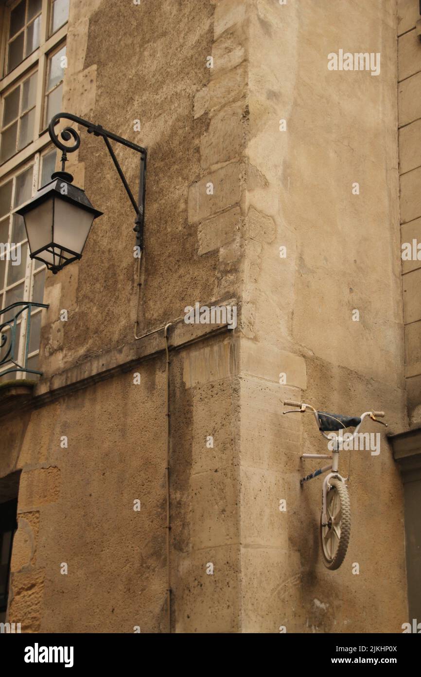 Lampione a muro da esterni in ferro battuto Pompei