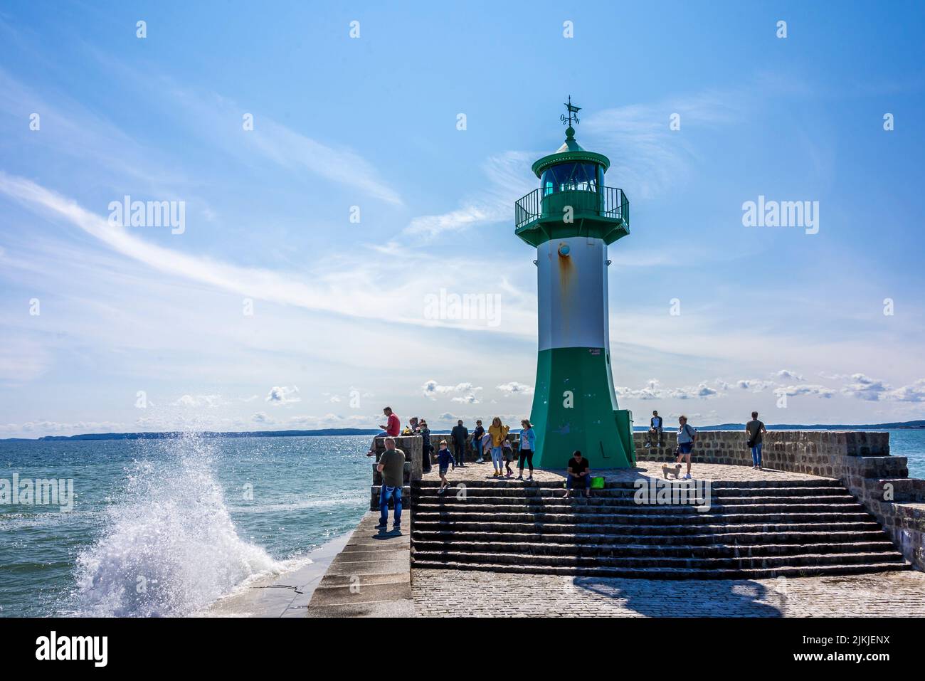 Germania, Meclemburgo-Pomerania occidentale, Mar Baltico, Rügen, Penisola di Jasmund, Sassnitz, porto di Sassnitz, molo sul molo est Foto Stock