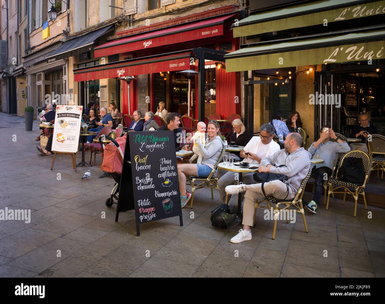 Ristorante, Bar, Charly's, e Café Unic, Place Richelme, Aix-en-Provence, Bocche del Rhône Côte, Provenza-Alpi-Costa Azzurra, Francia Foto Stock