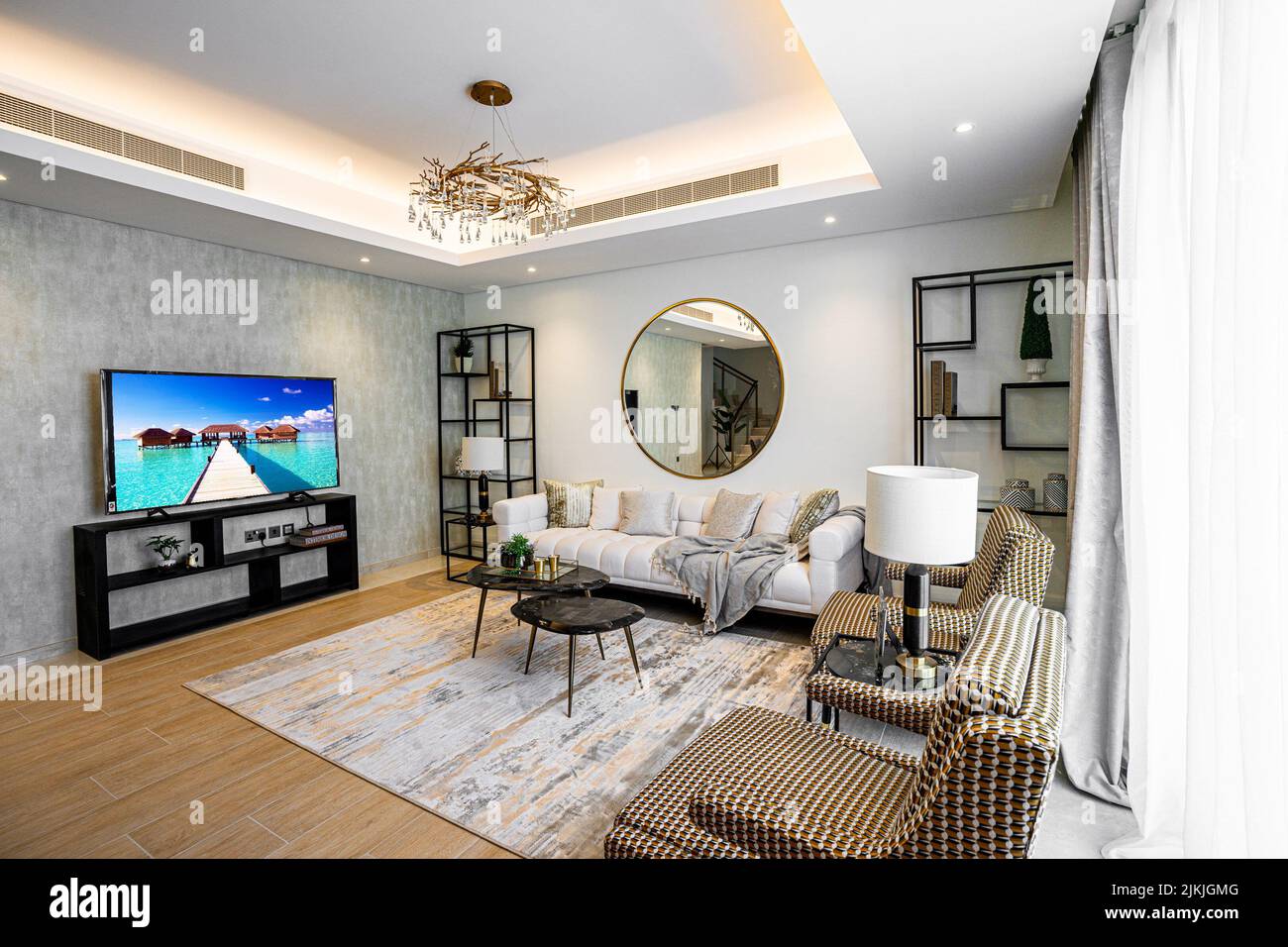 Il design interno del soggiorno di un appartamento moderno Foto Stock