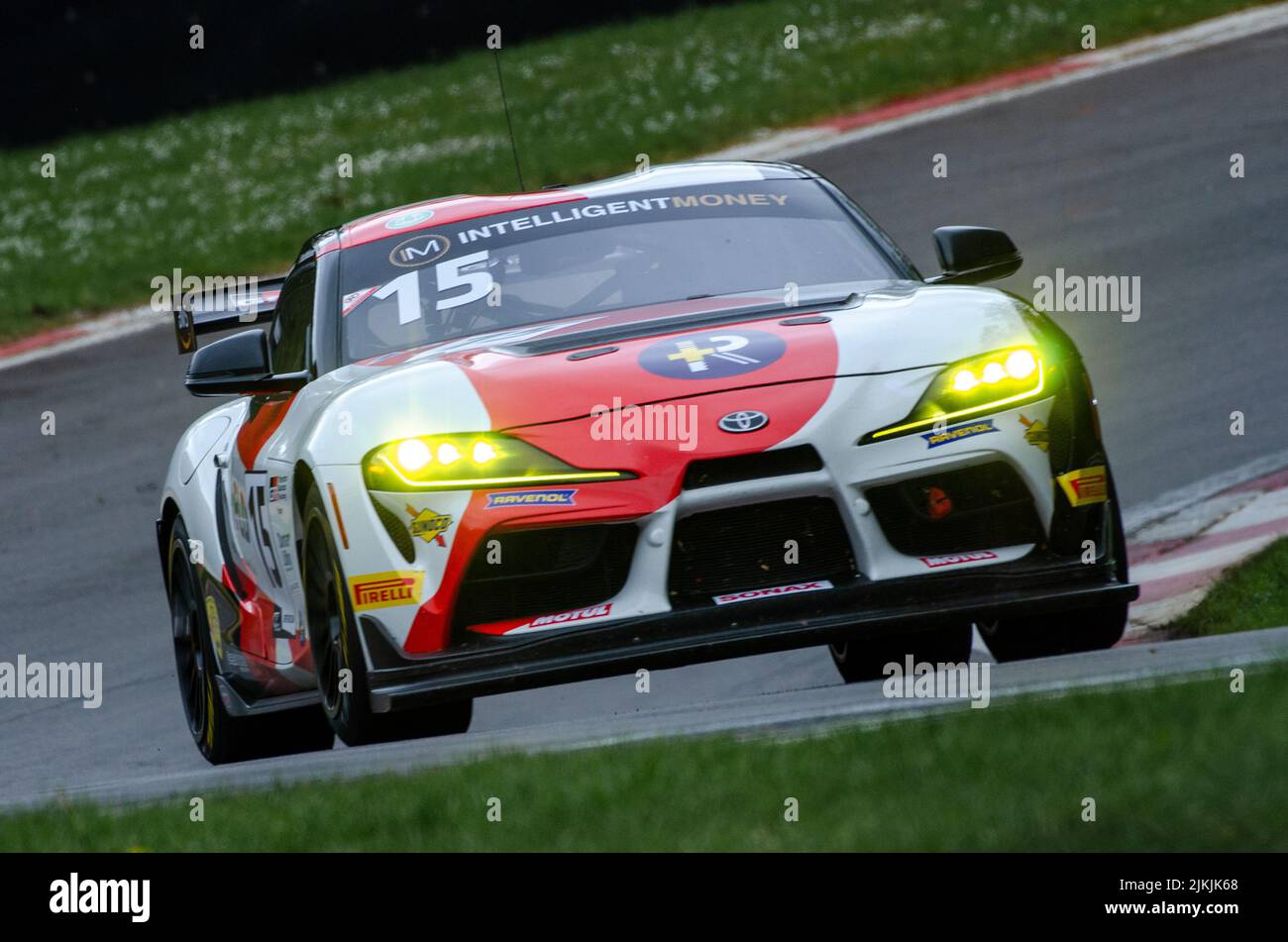 Il Campionato britannico GT, circuito Brands Hatch Grand Prix, Toyota. Foto Stock