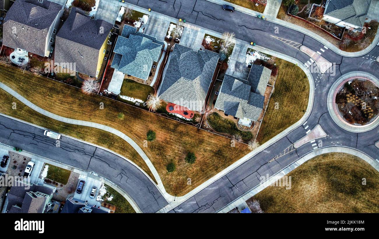 Una foto aerea di un settore residenziale a Thornton su strade ben curate Foto Stock