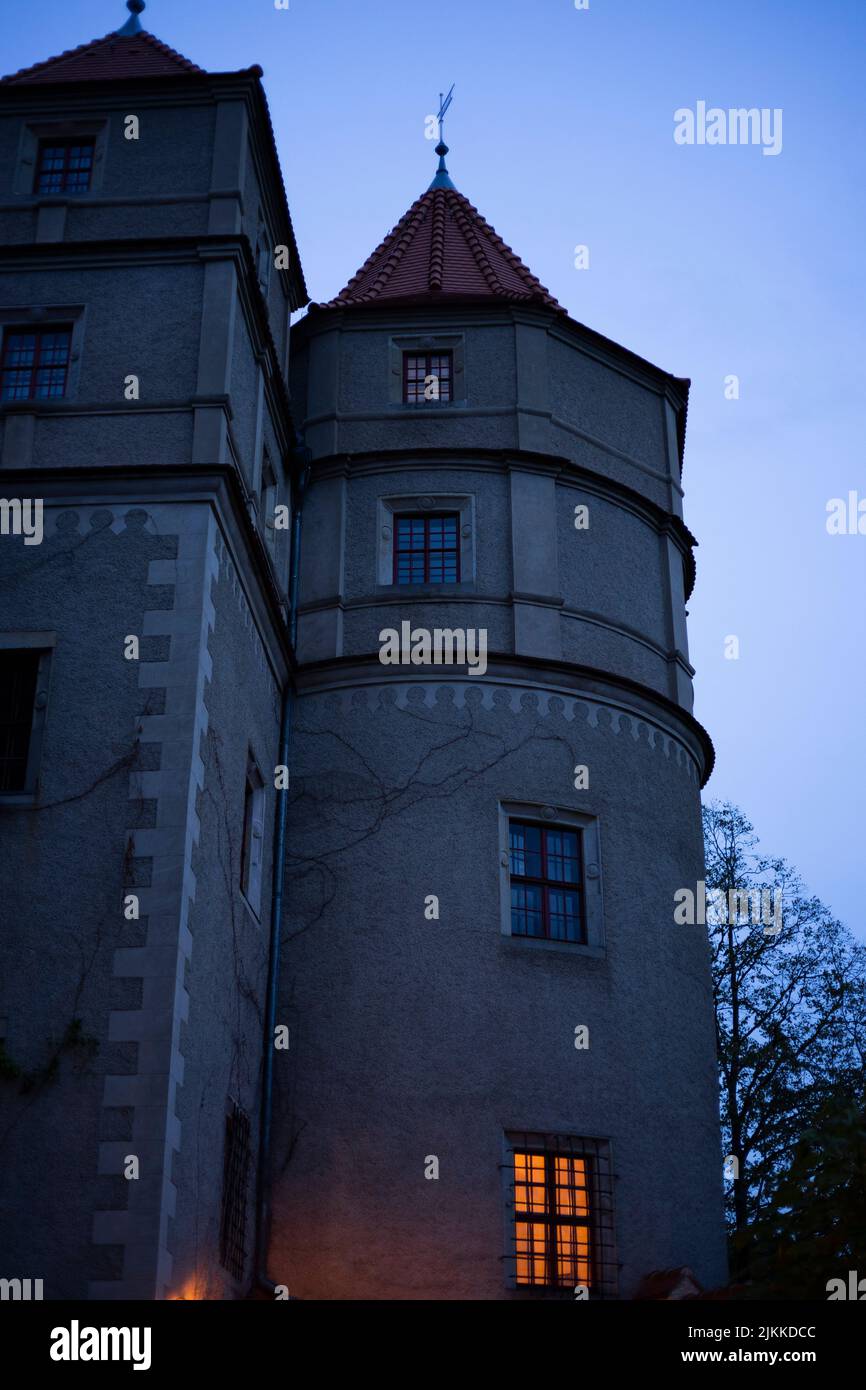 Un piccolo colpo di angolo di un antico castello a Scharfenberg, in Germania Foto Stock