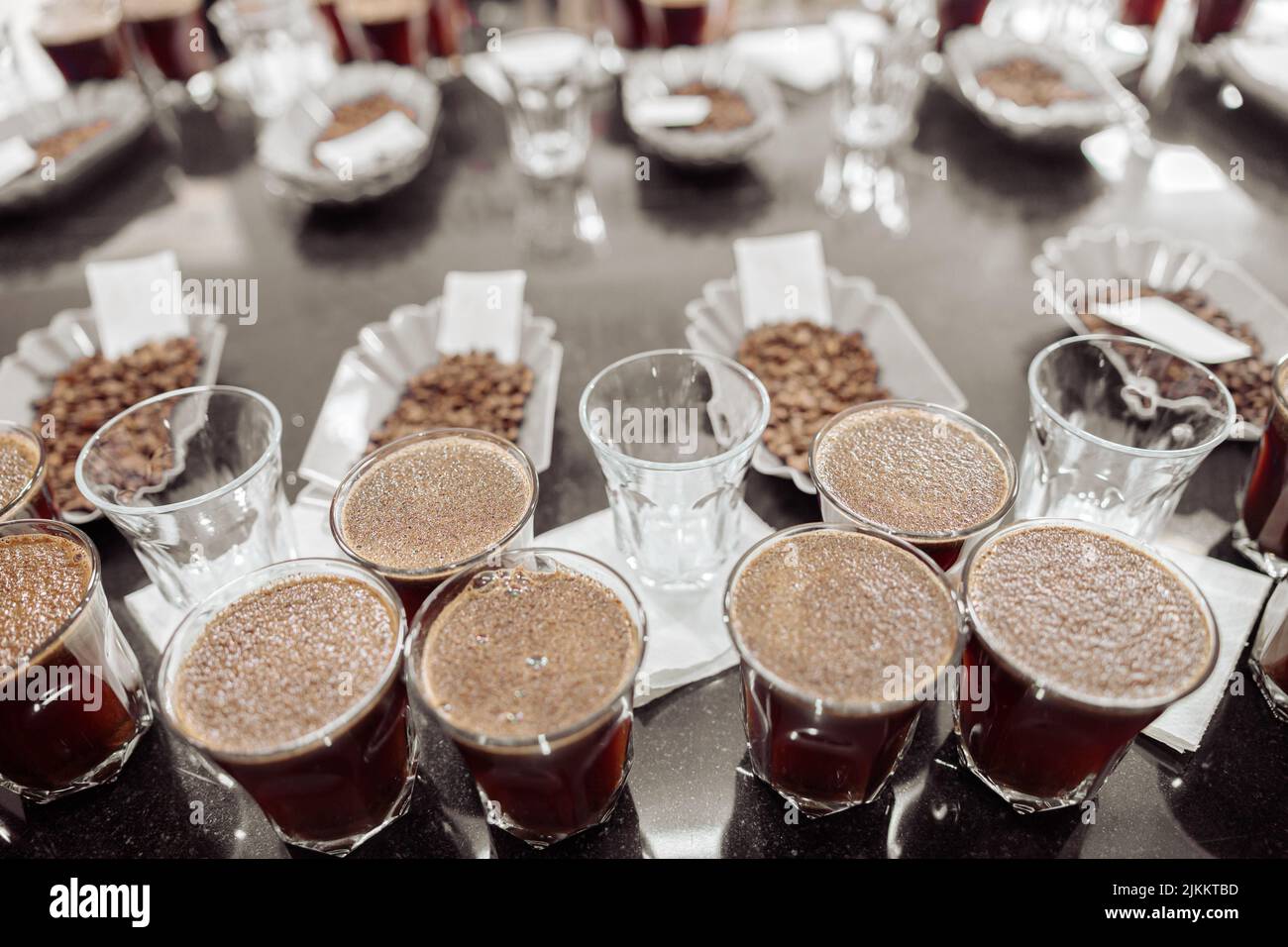 Caffè professionale, degustazione di caffè in Africa Foto Stock