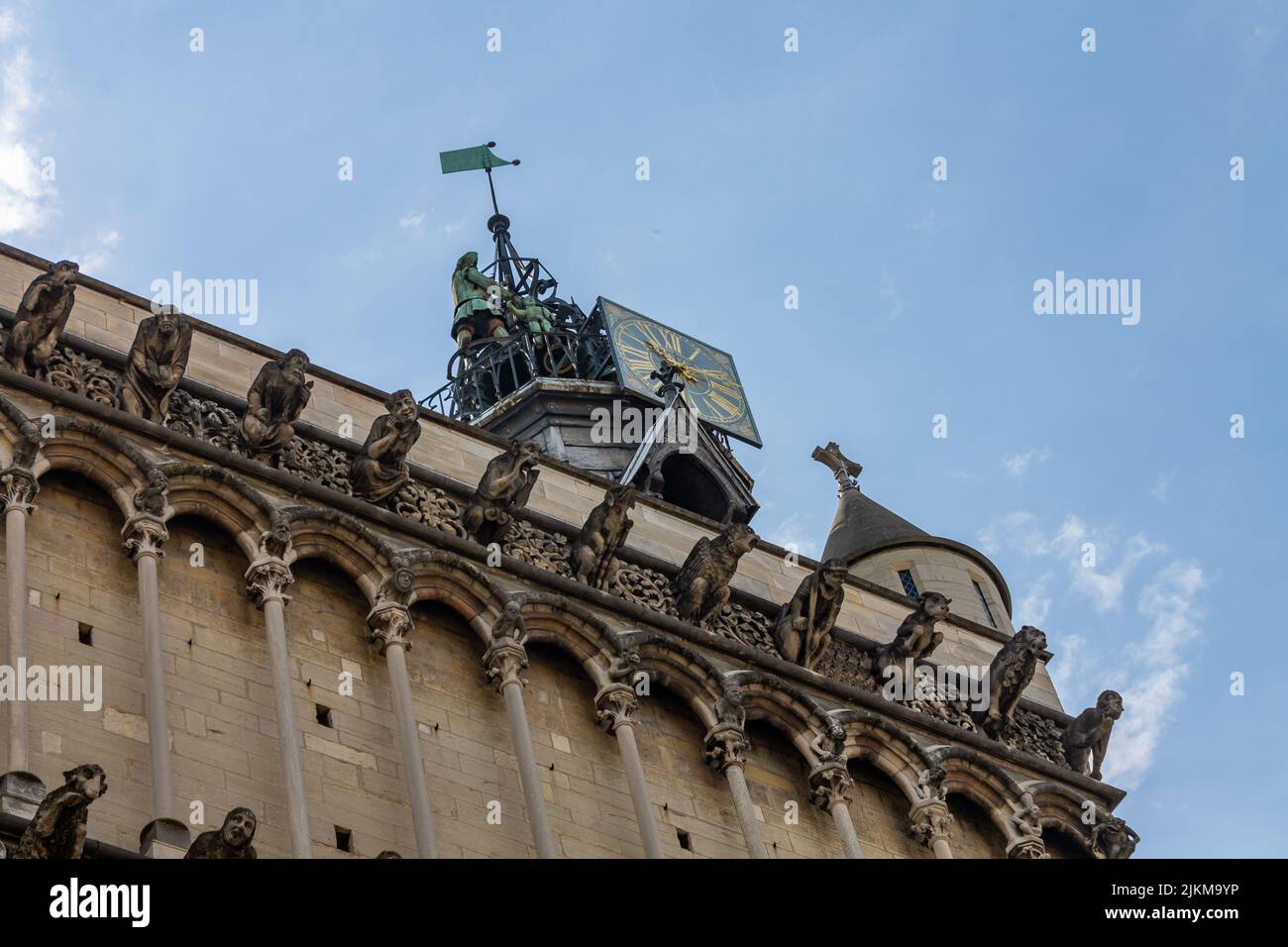 I bellissimi dettagli architettonici della Chiesa di Notre Dame di Digione. Foto Stock