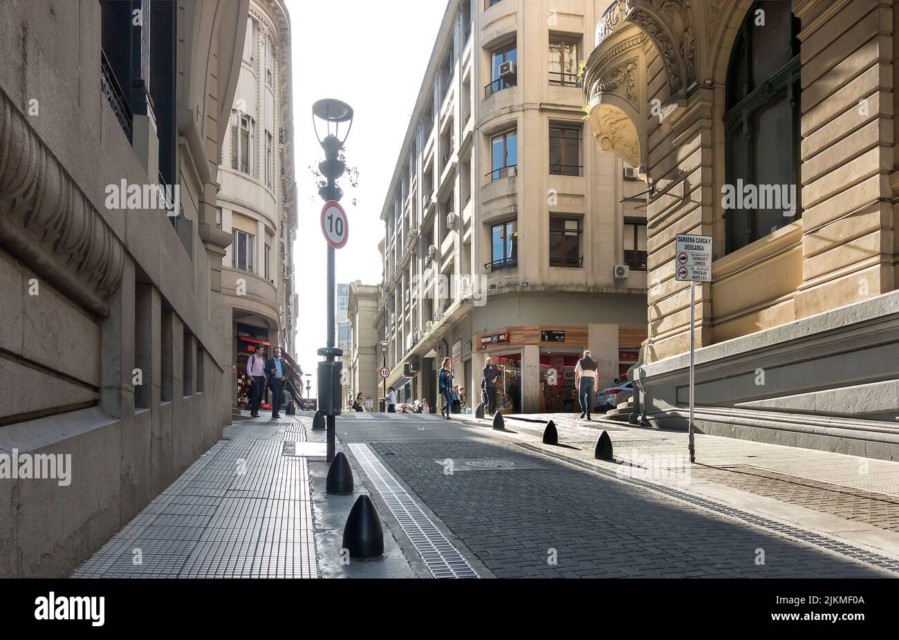 Street scene Financial District, Buenos Aires, Argentina Foto Stock