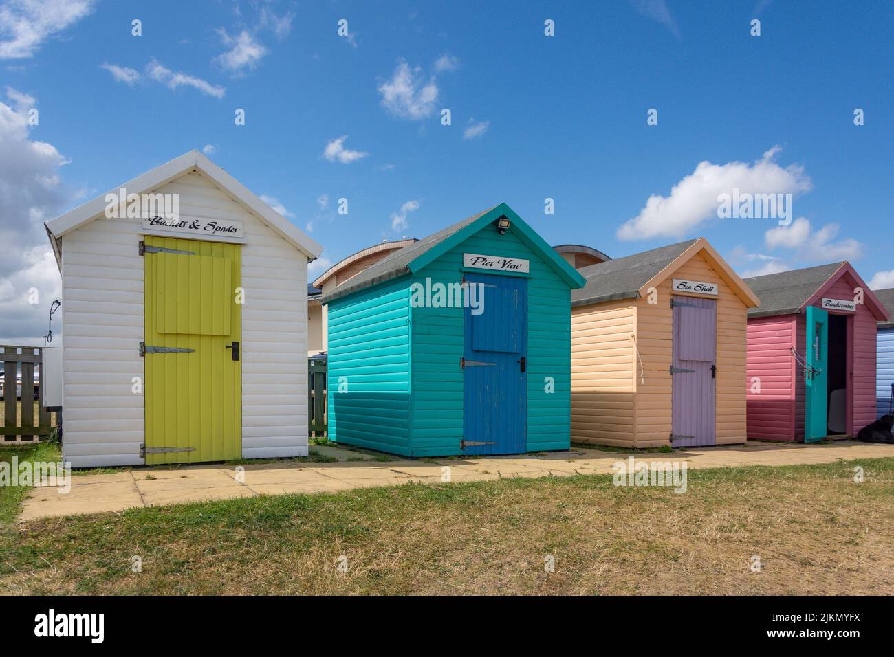 Ramble Beach Huts on Little Shore, Harbor Road, Ramble, Northumberland, Inghilterra, Regno Unito Foto Stock