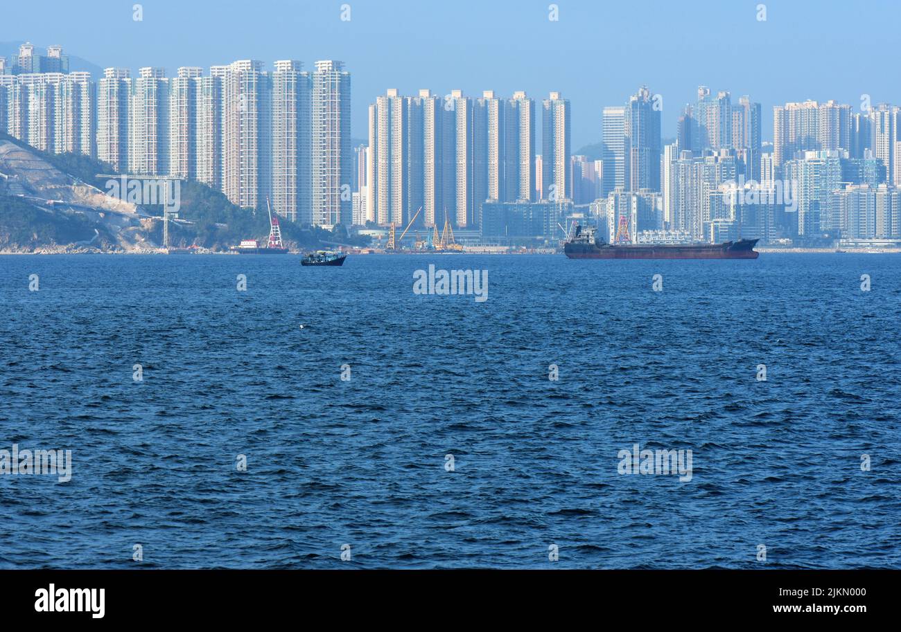 Una vista panoramica di uno sviluppo residenziale sul mare di un parco Lohas precedentemente chiamato Dream City Foto Stock