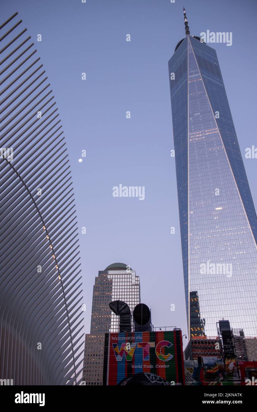Un'inquadratura dal basso del World Trade Center di New York Foto Stock