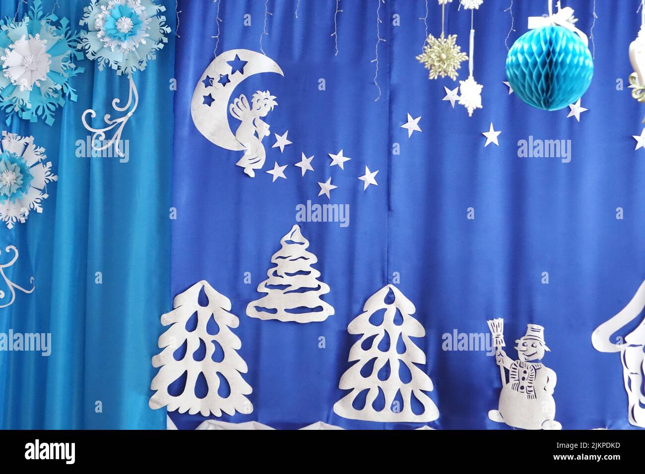 Camera di Capodanno per bambini in una scuola per bambini. Foto Stock