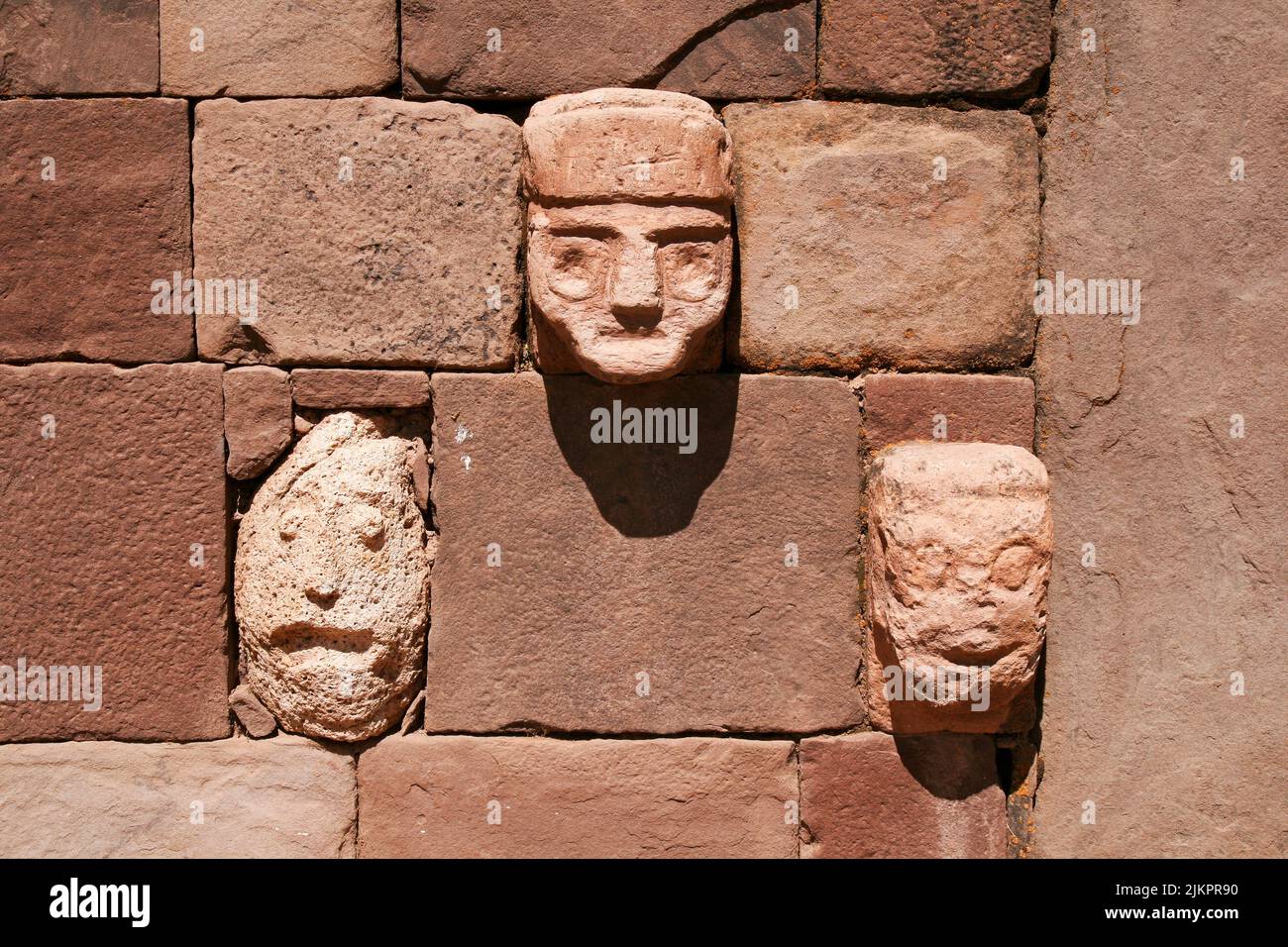Dettagli del tempio di Kalasayaya, Pumapunku, Tiwanaku, Bolivia Foto Stock Dettagli del tempio di Kalasayaya, Pumapunku, Tiwanaku, Bolivia Foto Stock