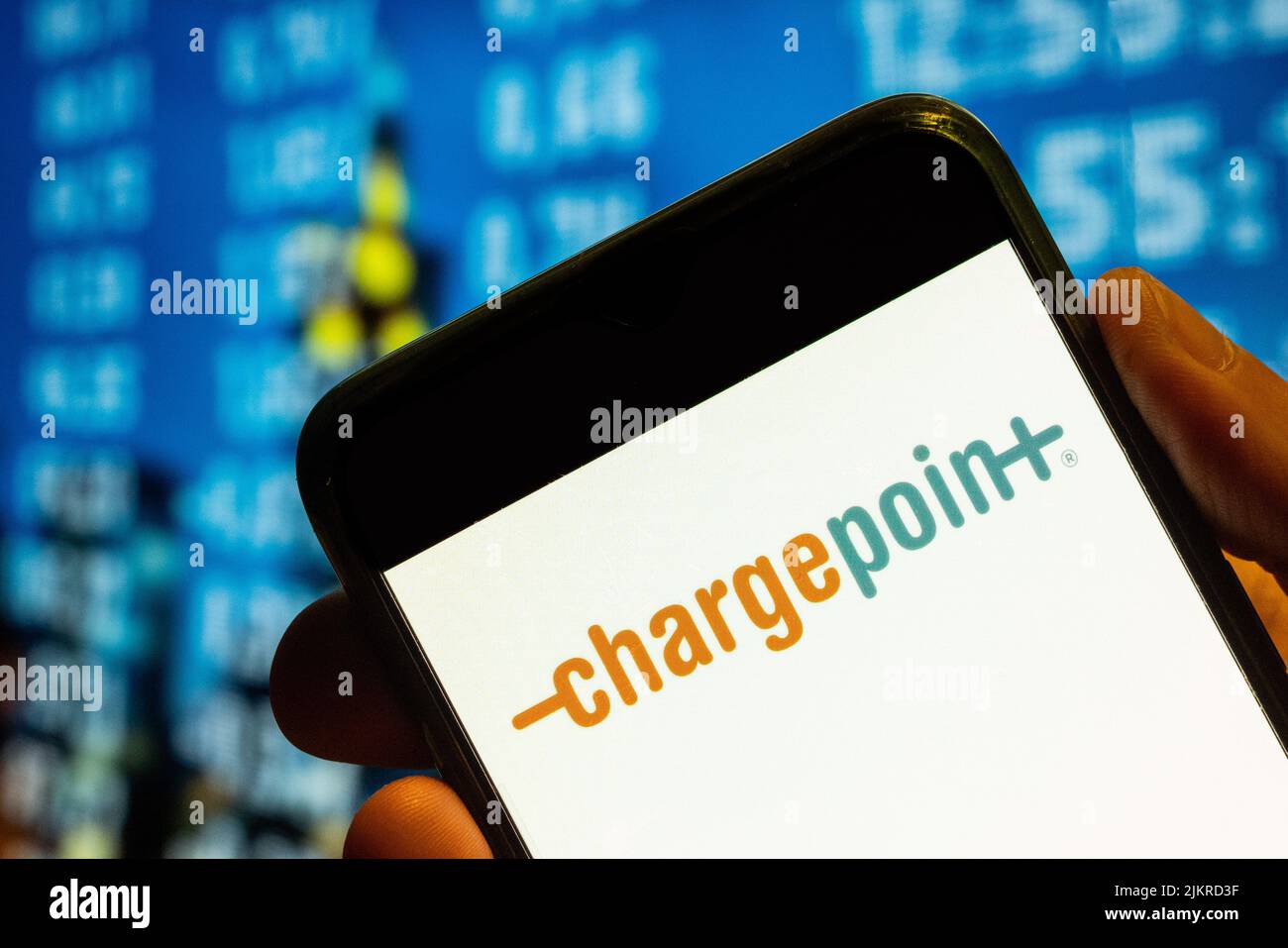 Cina. 25th luglio 2022. In questa figura, il logo ChargePoint Holdings della società americana di infrastrutture EV per veicoli elettrici viene visualizzato sullo schermo dello smartphone. (Credit Image: © Budrul Chukrut/SOPA Images via ZUMA Press Wire) Foto Stock
