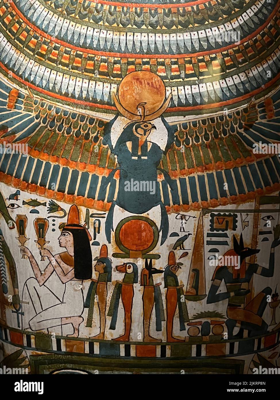 Cartoni e mummia di Gautseshenu; lino, vernice e gesso; materiali organici. Terzo periodo intermedio, Dynasties 25-26, circa 700-650 a.C. Foto Stock
