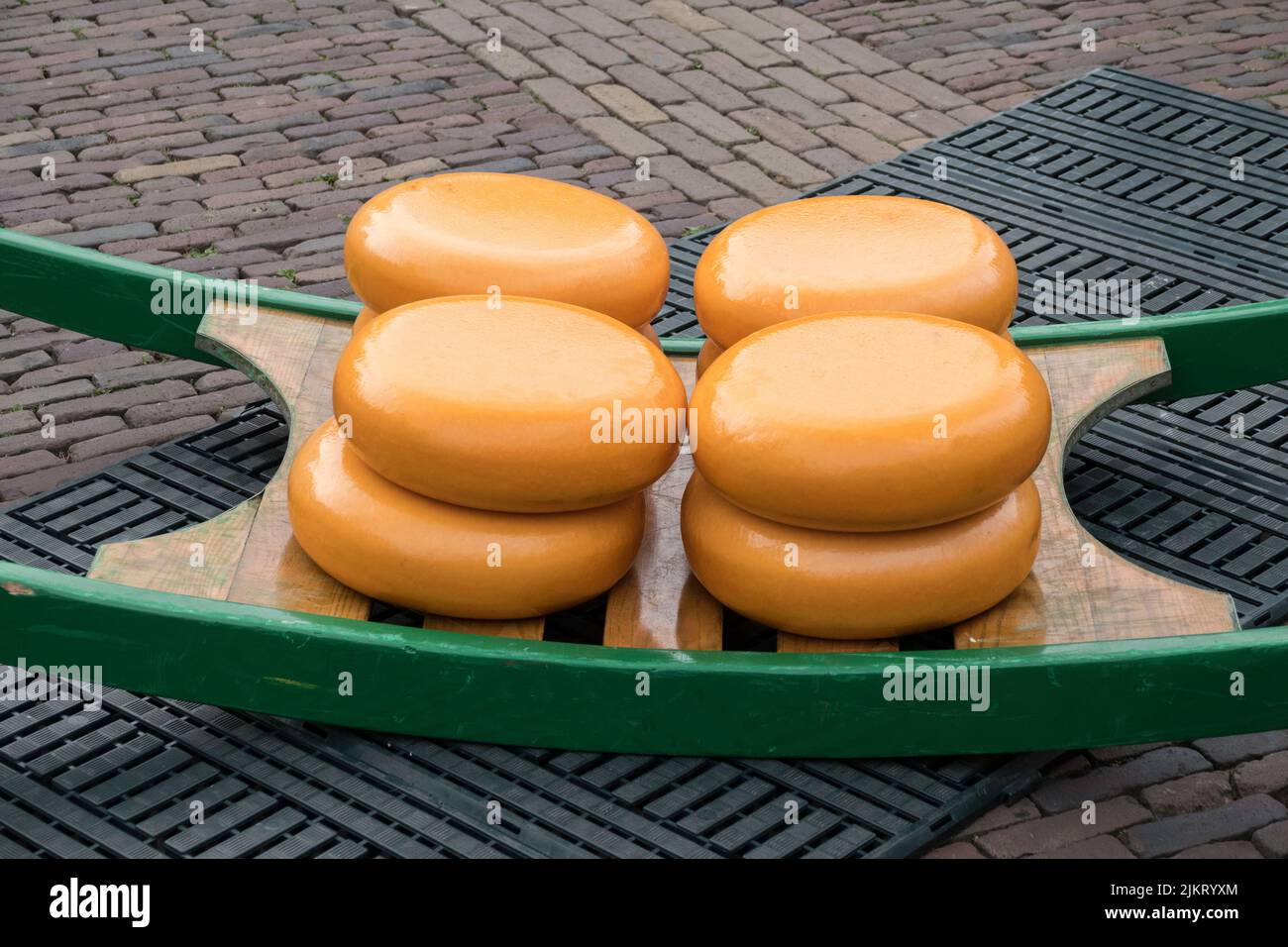 formaggio sul formaggio markt alkmaar in olanda Foto Stock