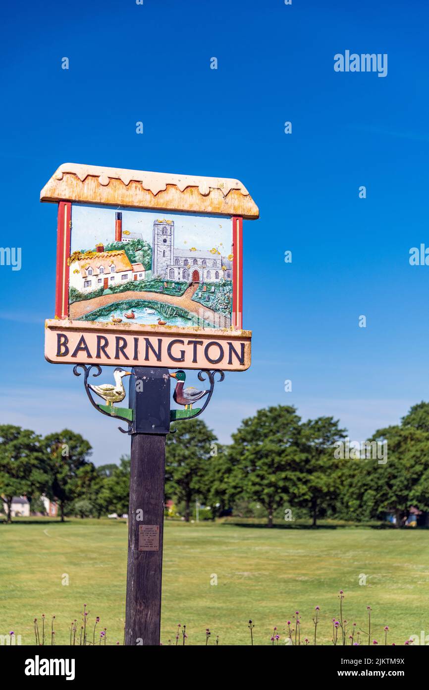 Regno Unito, Inghilterra, Cambridgeshire, Barrington, cartello villaggio tradizionale Foto Stock