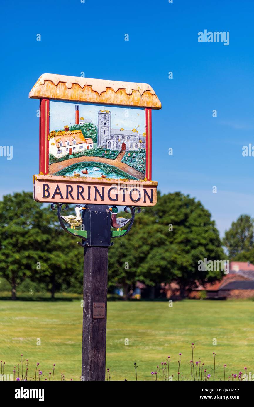 Regno Unito, Inghilterra, Cambridgeshire, Barrington, cartello villaggio tradizionale Foto Stock