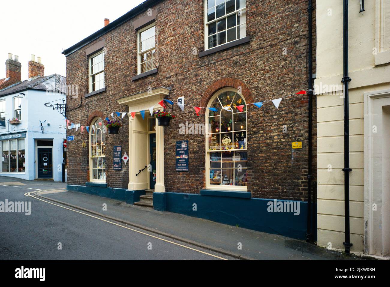Cafe e Patisserie nel centro di Malton, North Yorkshire Foto Stock