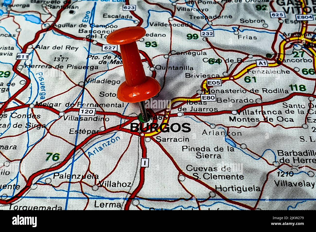 Un primo piano di posizione pin della città di Burgos su una mappa Foto Stock
