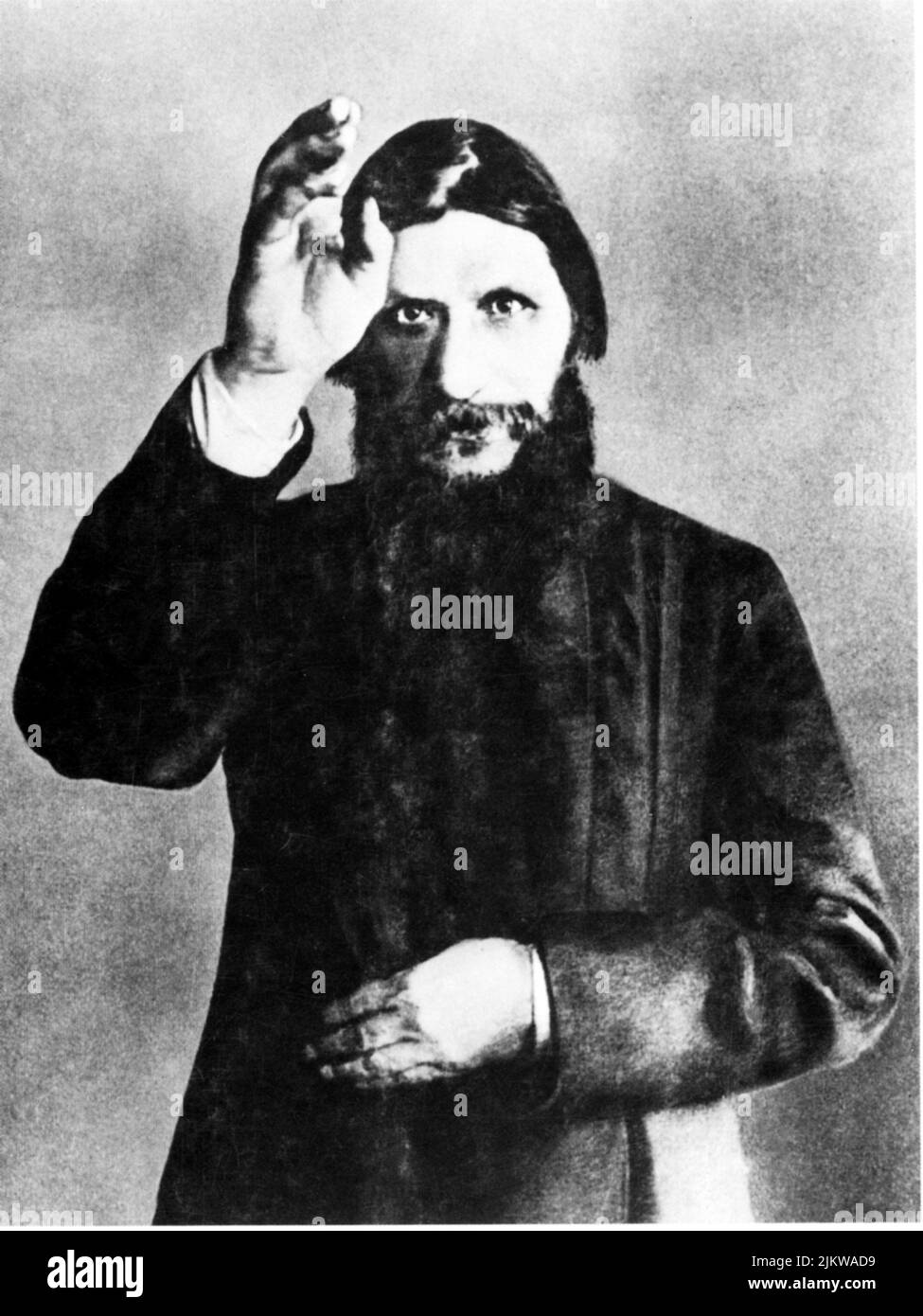 Il celebre sacerdote russo Grigorij Efimovic RASPUTIN ( Pockrovskoe , Siberia 1871 - San Pietroburgo 1916 ) - MAGO - MAGO - prete - monaco - ritratto - ratto - barba - politico - politico ---- Archivio GBB Foto Stock