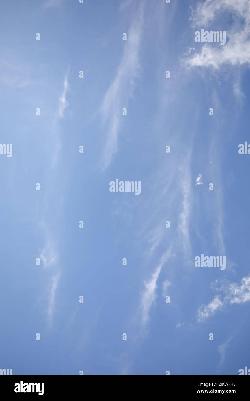 una perfetta foto di sfondo di un cielo colorato Foto Stock