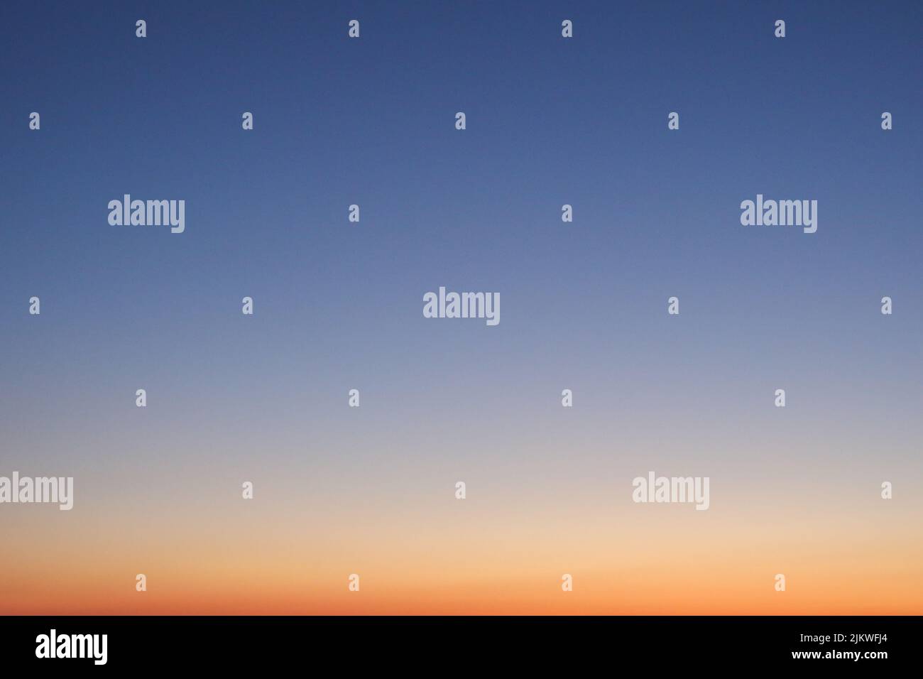 una perfetta foto di sfondo di un cielo colorato Foto Stock