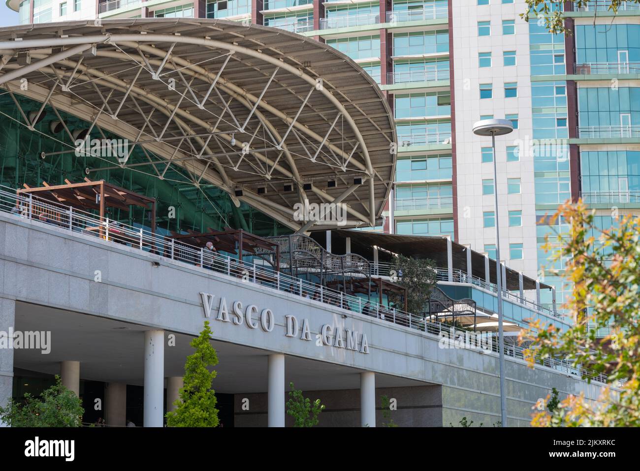 Il centro commerciale Vasco da Gama è stato inaugurato subito dopo l'Expo 98 di Lisbona Foto Stock