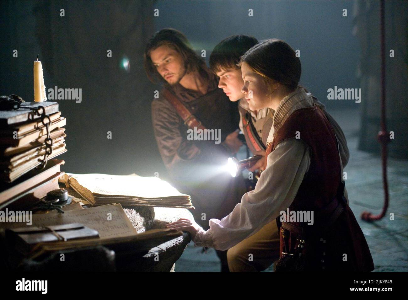 BEN BARNES, Skandar Keynes, GEORGIE HENLEY, Le cronache di Narnia: IL VIAGGIO DI DAWN chi pigia, 2010 Foto Stock