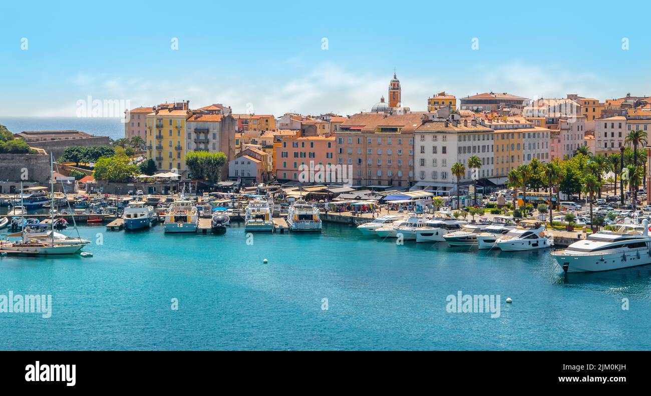 Porto e porto di Ajaccio, Isola di Corsica. Foto Stock