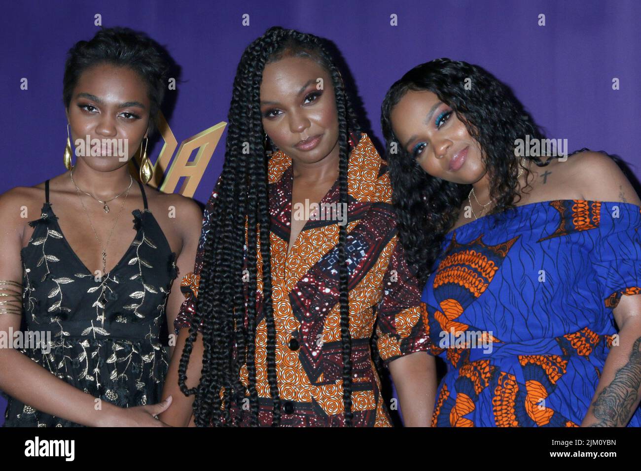 China anne mcclain and sierra mcclain immagini e fotografie stock ad alta  risoluzione - Alamy