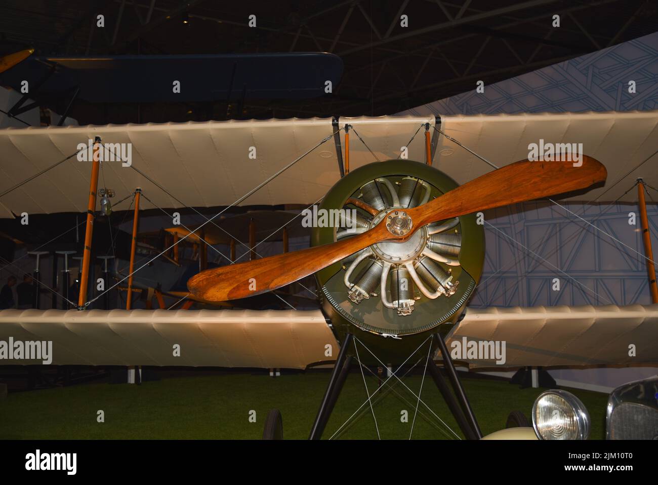 Lelystad, Paesi Bassi. Luglio 2022. Aerei vecchi, a due piani, presso il museo dell'Aviodrome di Lelystad. Foto di alta qualità Foto Stock