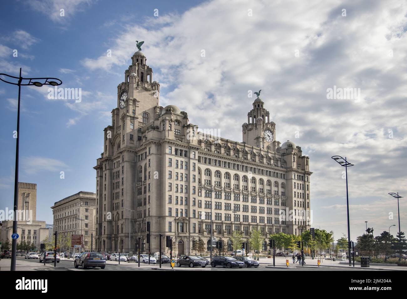 il famoso edificio del fegato, patrimonio dell'umanità dell'unesco, sul lungomare di liverpool merseyside Foto Stock