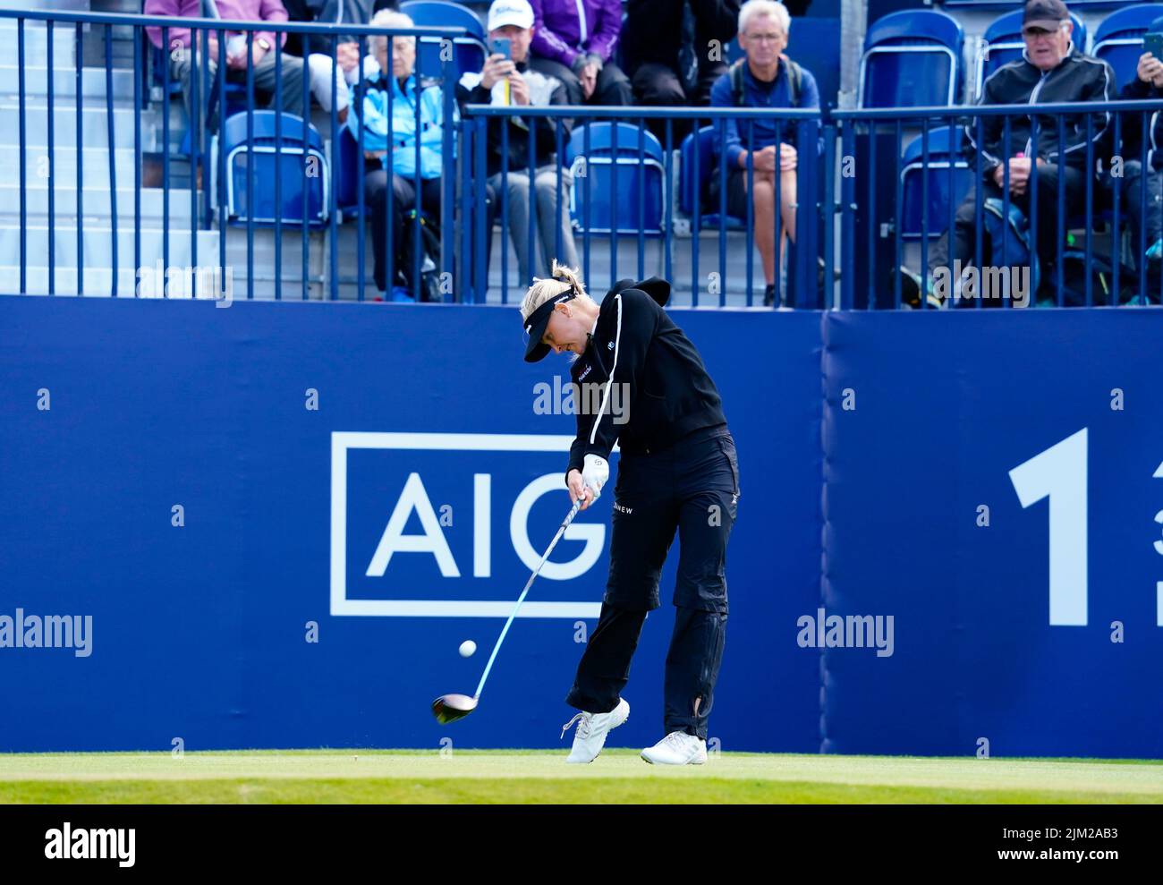 Gullane, Scozia, Regno Unito. 4th agosto 2022. Apertura del campionato AIG Women’s Open di golf a Muirfield in East Lothian. PIC; Charlie Hull si muove a 1st buche. Iain Masterton/Alamy Live News Foto Stock