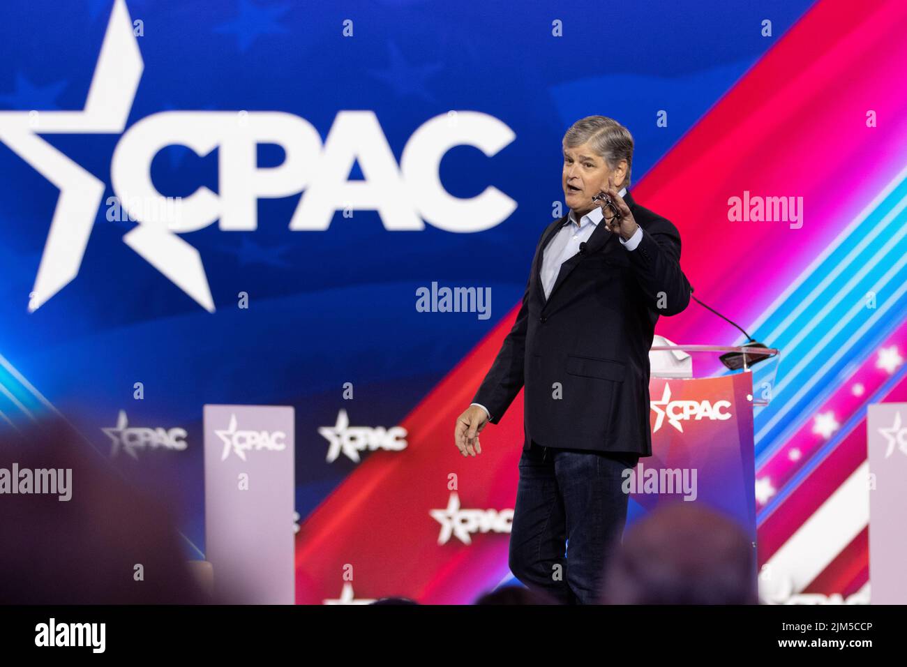 Dallas, Stati Uniti. 04 ago 2022. Sean Hannity presenta osservazioni alla Conferenza d'azione politica dei conservatori. Credito: Valerio Pucci / Alamy Foto Stock