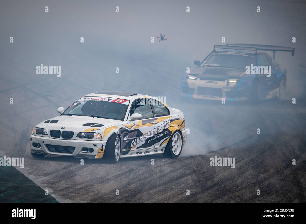 E46 derive sul circuito da corsa Foto Stock