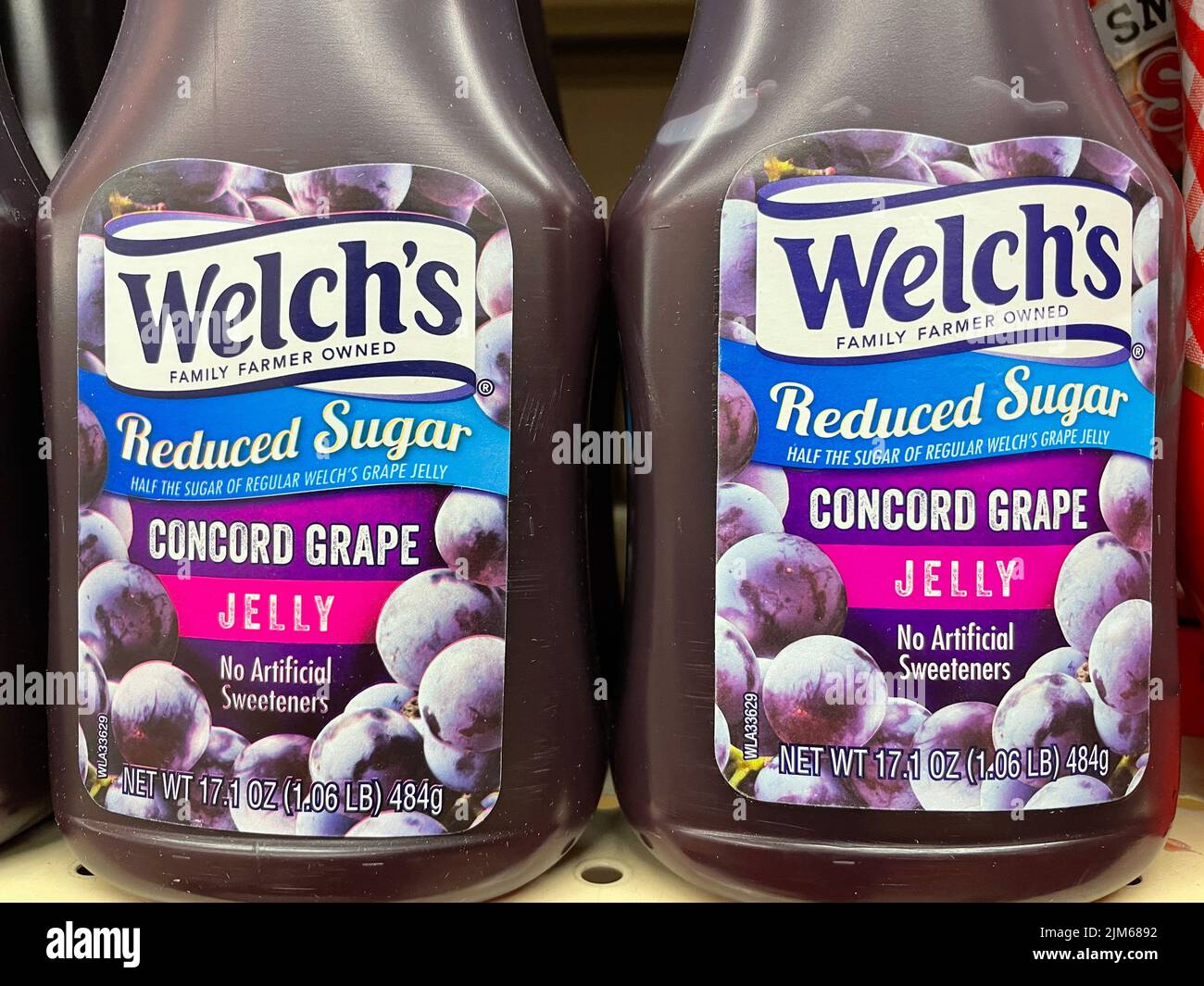Grovetown, GA USA - 03 20 22: Negozio al dettaglio Jelly Welchs concord Grape Jelly Foto Stock