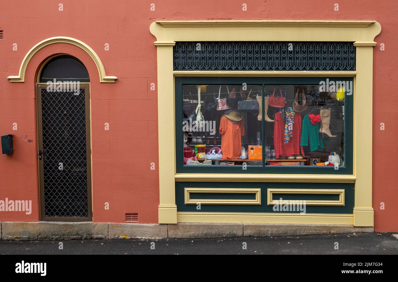 Opportunity shop nel trendy sobborgo cittadino di Glebe a Sydney. Foto Stock