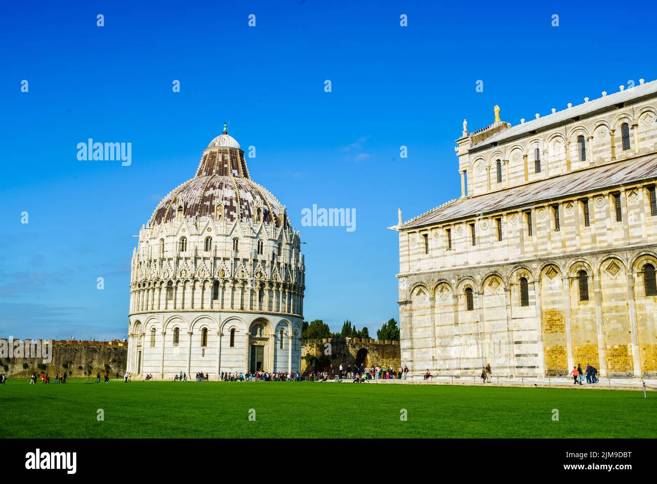 Battistero e Cattedrale di Pisa Foto Stock